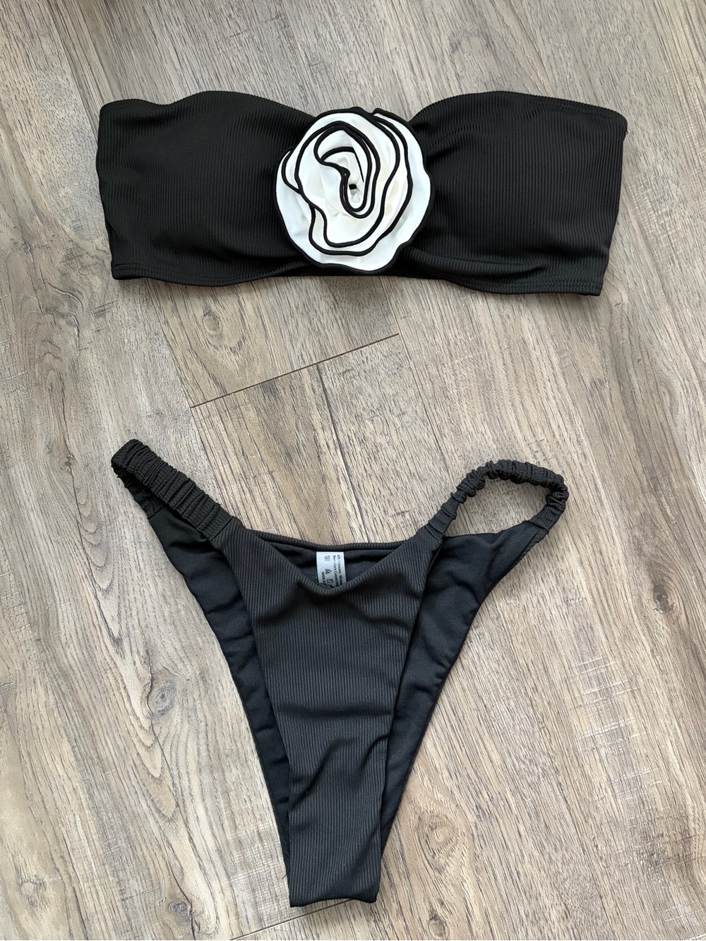 SHEIN Black Bandeau Bikini